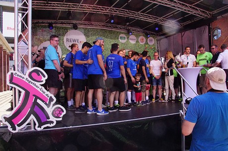Com Together Cup